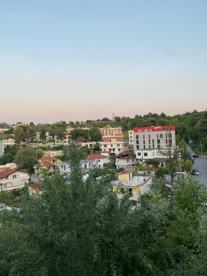 Hotel Arberia Tirana Exterior photo